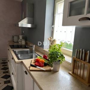 ISTRA, LABIN - Kuća s bazenom na mirnoj lokaciji 