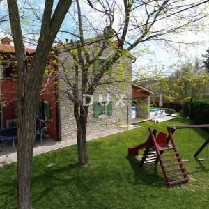 ISTRA, LABIN - Kuća s bazenom na mirnoj lokaciji 