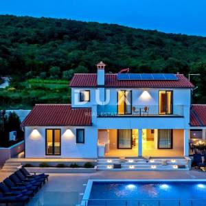 ISTRA, LABIN - Kuća s bazenom i panoramskim pogledom
