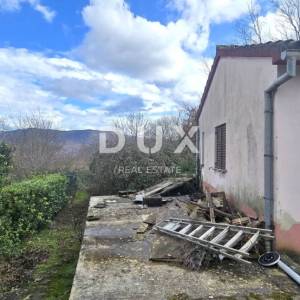 ISTRA, LABIN - Prizemna kućica, otvoreni pogled i prostrana okućnica na mirnoj lokaciji