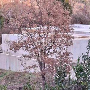 ISTRA, LABIN - Zemljište sa započetom gradnjom