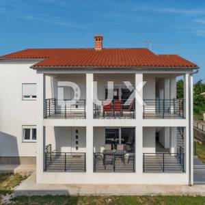 ISTRA, LIŽNJAN - 4SS+DB obiteljski dvoetažni stan s pripadajućim vrtom i dodatnim objektom