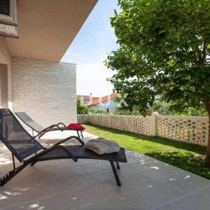 ISTRA, LIŽNJAN - Prodaja vile s bazenom i pogledom na more