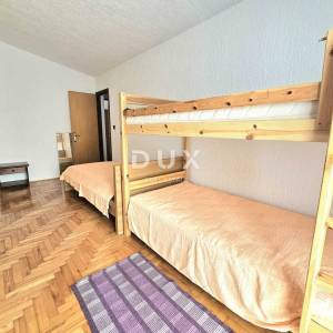 ISTRA, LIŽNJAN - Samostojeća kuća s tri stambene jedinice!