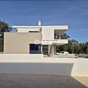 ISTRA, MARČANA - Moderna kuća s bazenom