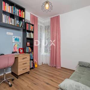 ISTRA, MARČANA- Moderna vila s velikom okućnicom!