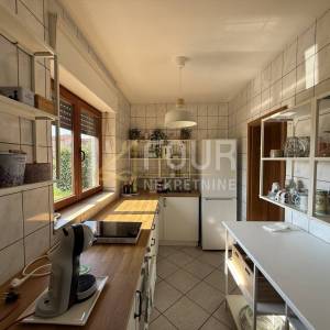 Istra, Marčana - okolica, samostojeća kuća, 160m2