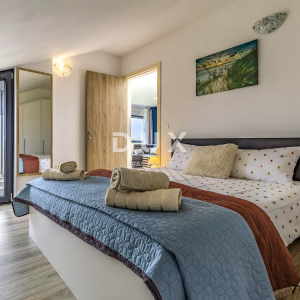 ISTRA, MEDULIN - 3 luksuzna apartmana 2. red od mora, s pogledom na more
