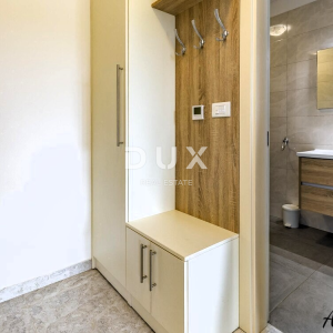 ISTRA, MEDULIN - 3 luksuzna apartmana 2. red od mora, s pogledom na more