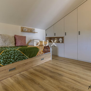 ISTRA, MEDULIN - 3 luksuzna apartmana 2. red od mora, s pogledom na more
