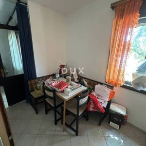 ISTRA, MEDULIN - Kuća s 3 stambene jedinice u blizini mora!