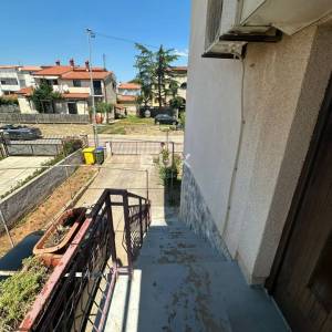 ISTRA, MEDULIN - Kuća s 3 stambene jedinice u blizini mora!