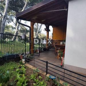 ISTRA, MEDULIN – Kuća s pogledom na more i Pulu