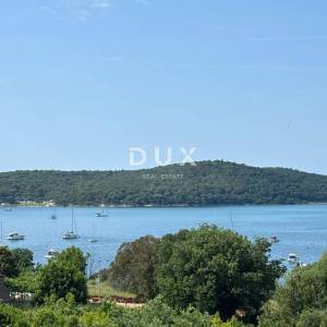 ISTRA, MEDULIN Neponovljivi obiteljski stan s panoramskim pogledom na more i bazenom! 