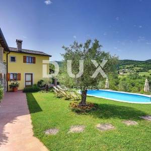 ISTRA, MOTOVUN - Rustikalna kuća s bazenom