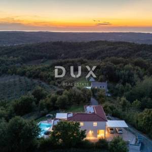 ISTRA, MOTOVUN - Vila s infinity bazenom i wellness zonom - otvoren pogled na more i okolna mjesta
