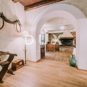 ISTRA, NOVIGRAD - Atraktivni restoran i pansion s uhodanim poslom