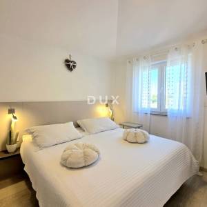 ISTRA, PEROJ - Elegantan 2SS+DB apartman s panoramskim pogledom na more, terasa, parking i potpuna opremljenost