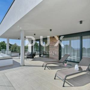 ISTRA, PEROJ - Moderna vila 500 metara od plaže!