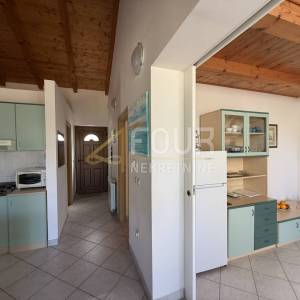 Istra, Pomer, 2s+db s galerijom, 68.67m2, terasa
