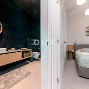 ISTRA, POREČ - Dizajnerska vila s bazenom i pogledom na more