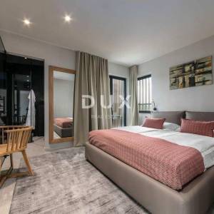 ISTRA, POREČ - Dizajnerska vila s bazenom i pogledom na more
