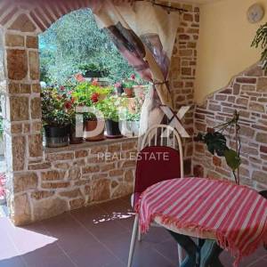 ISTRA, POREČ - Kamena kuća na idiličnoj i mirnoj lokaciji