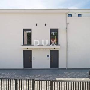 ISTRA, POREČ - Komforna dvojna kuća u predgrađu