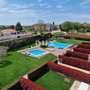 ISTRA, POREČ - Luksuzni dvoetažni stan s pogledom
