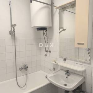 ISTRA, PULA - 1S+DB stan s balkonom 55 m2 - POGLED NA MORE!!
