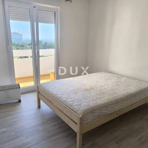 ISTRA, PULA - 1S+DB stan s balkonom 55 m2 - POGLED NA MORE!!