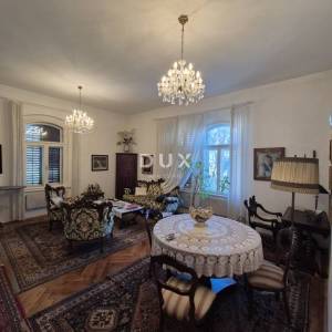 ISTRA, PULA - Ekskluzivna ponuda austrougarskog stana vrhunskog stila