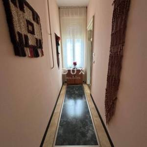 ISTRA, PULA - Jedinstveni stan od 178 m2 u srcu Pule!