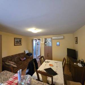 ISTRA, PULA - Kuća s privatnim vrtom u centru! 
