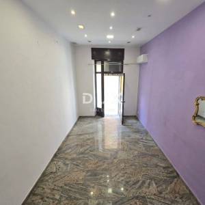 ISTRA, PULA – Poslovni prostor 20m², 100m od Giardina, idealan za uslužne djelatnosti