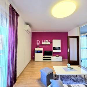ISTRA, PULA, VIDIKOVAC - Prodaja 1SS+DB renoviran stan na traženoj lokaciji s pogledom na more