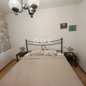  ISTRA, ROVINJ - Nekretnina uz more s nezaboravnim pogledom!