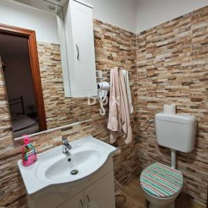  ISTRA, ROVINJ - Nekretnina uz more s nezaboravnim pogledom!