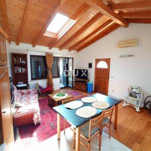 ISTRA, ROVINJ - Prekrasan stan u samom centru grada s terasom