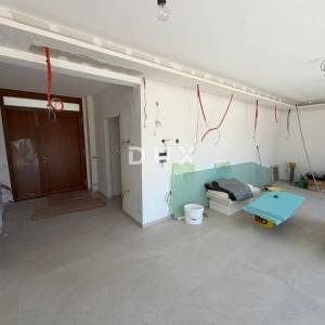 ISTRA, ROVINJ - samostojeća ekskluzivna villa - NOVOGRADNJA s bazenom! HITNA PRODAJA! PRILIKA!