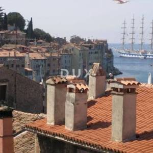 ISTRA, ROVINJ - Stan na 90m od mora