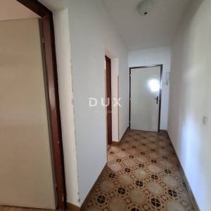 ISTRA, ROVINJ - Stan u blizini centra, terasa, 350 m od mora