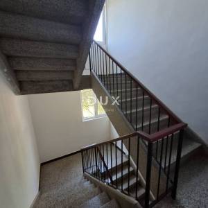 ISTRA, ROVINJ - Stan u blizini centra, terasa, 350 m od mora