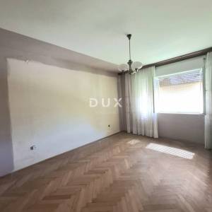 ISTRA, ROVINJ - Stan u blizini centra, terasa, 350 m od mora