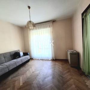 ISTRA, ROVINJ - Stan u blizini centra, terasa, 350 m od mora