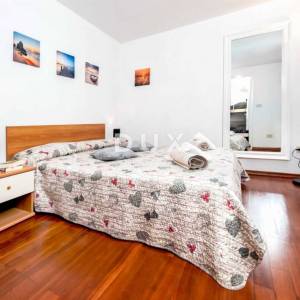 ISTRA, ROVINJ - Stan u centru s pogledoma na more