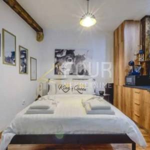 Istra, Rovinj - stari grad, 50m od mora, adaptirana garsonijera