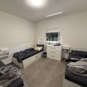 Istra, Sveti Lovreč - okolica, kuća 346m2, balkon, terasa