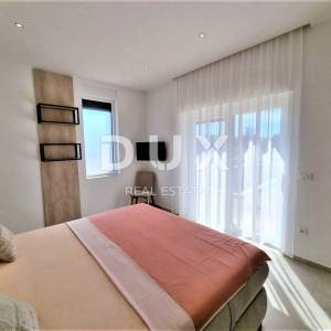 ISTRA, SVETI LOVREČ - Prekrasna vila s bazenom u mirnom mjestu