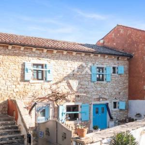 ISTRA, SVETVINČENAT - Mediteranska kamena kuća s bazenom 
